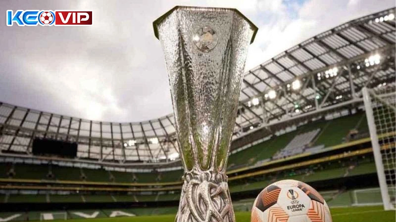 UEFA Europa League còn được gọi tên là giải C2